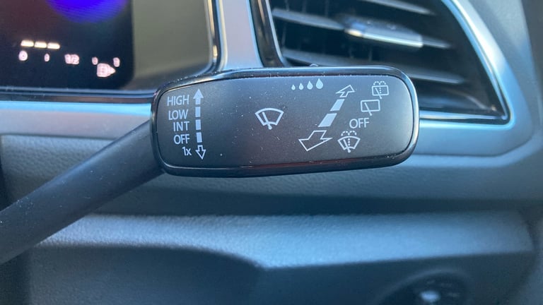 2022 Volkswagen T-Roc 1.5 TSI Life 5dr Petrol Hatchback Hatchback Petrol Manual