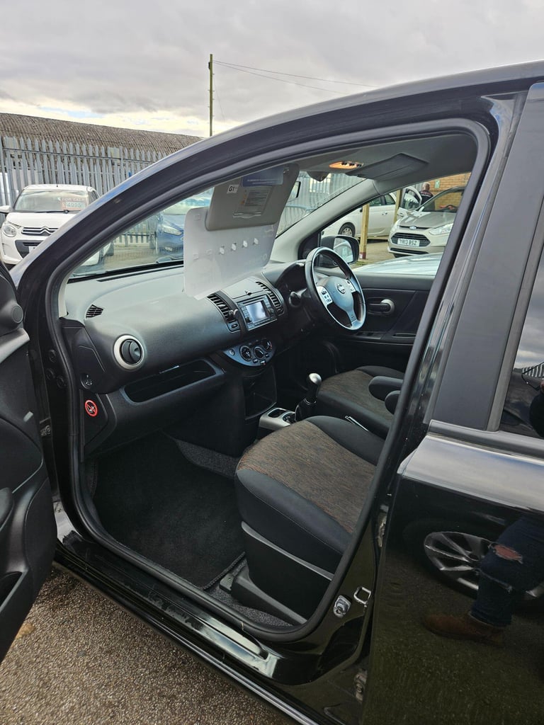 NISSAN NOTE 1.4 16V n-tec 2010