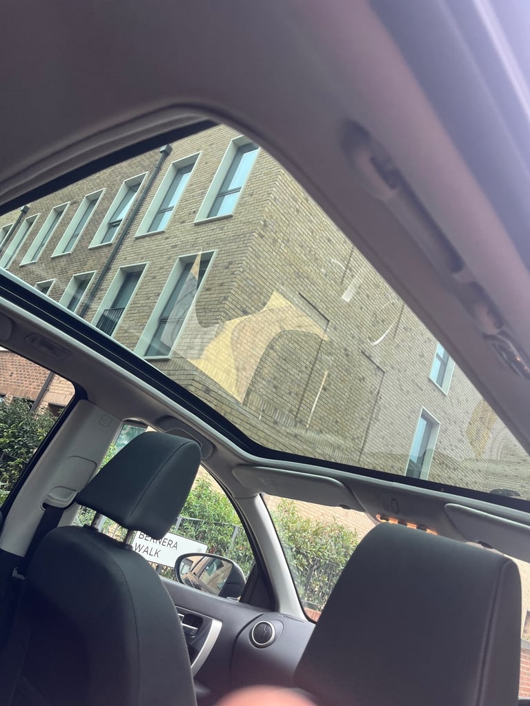 Nissan, QASHQAI, Hatchback, 2009, Manual, 1598 (cc), 5 doors