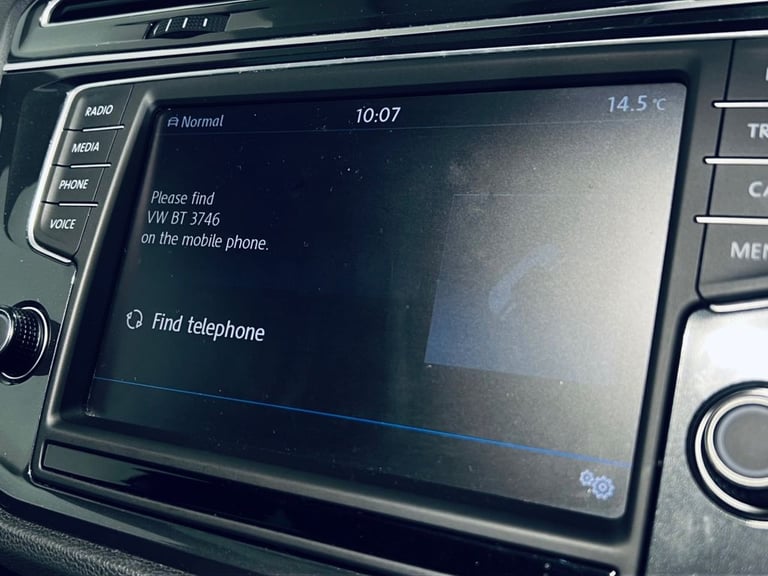 2017 Volkswagen Tiguan 2.0 TDi 150 4Motion R-Line 5dr DSG ESTATE DIESEL Automatic