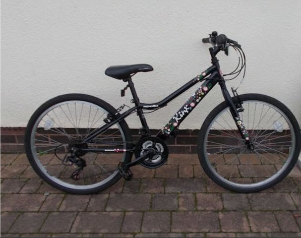 Apollo Kinx bike 24 in wheel in Templepatrick, County Antrim