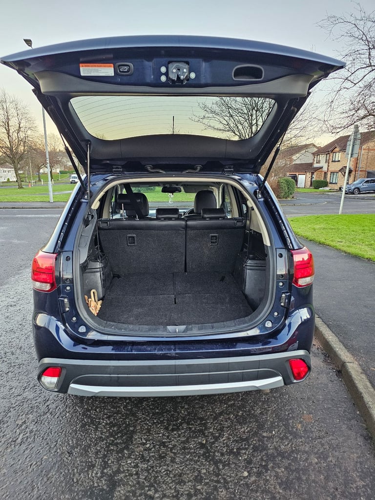 Mitsubishi, OUTLANDER, Estate, 2016, Other, 2268 (cc), 5 doors
