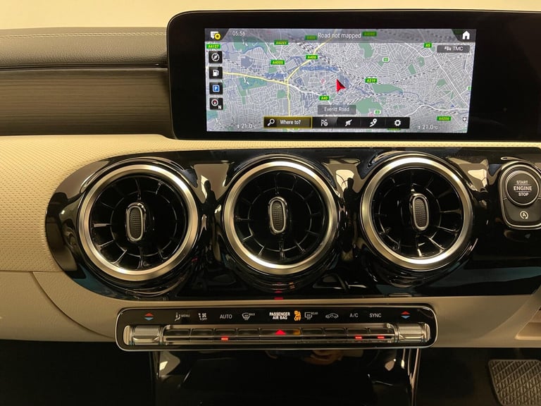  Mercedes-Benz CLA 1.3 CLA200 Sport Executive Edition Coupe 7G-DCT Euro 6 (s/s) 4dr Petrol Automatic