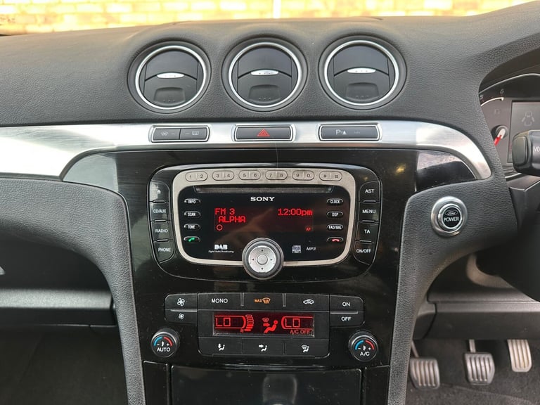 2011 Ford S-Max 2.0 TDCi 140 Titanium 5dr MPV Diesel Manual