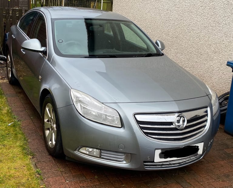 Vauxhall, INSIGNIA, Hatchback, 2011, Manual, 1956 (cc), 5 doors