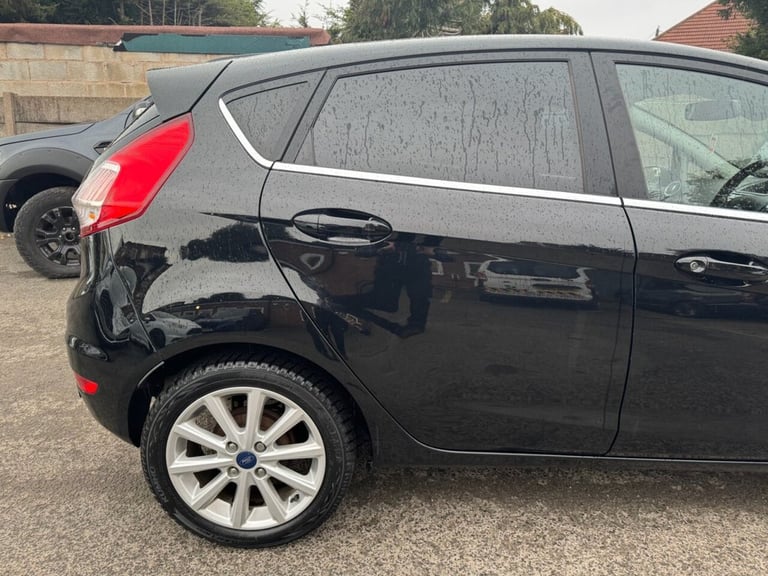 2017 Ford Fiesta 1.0T EcoBoost Titanium Hatchback 5dr Petrol Powershift Euro 6 (100 ps) Hatchback...