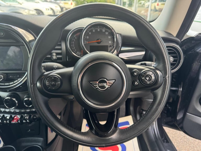 2019 MINI Hatch 1.5 Cooper Classic Hatchback 3dr Petrol Manual Euro 6 (s/s) (136 ps) HATCHBACK Pe...