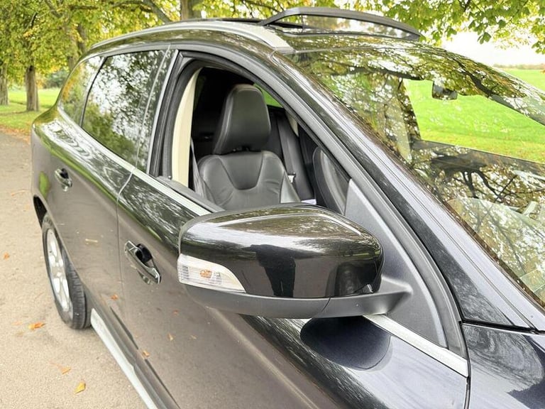  Volvo XC60 T6 Se Awd Estate 3.0 Automatic Petrol Estate Automatic Petrol Estate Petrol Automatic