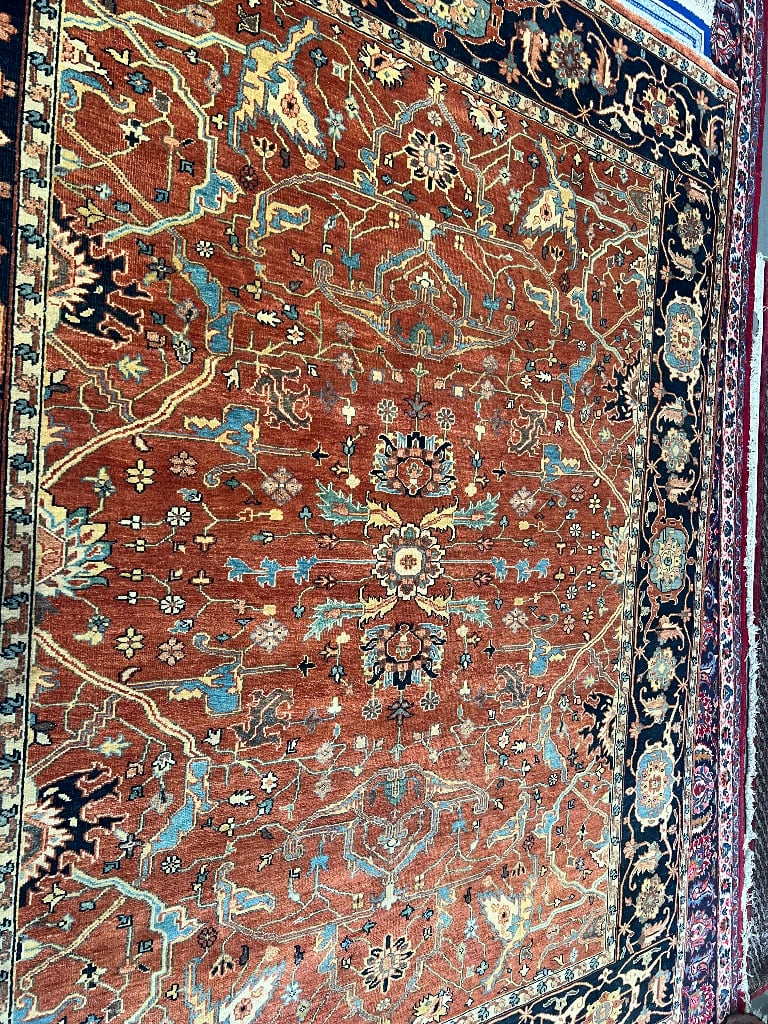 MAHARAJA SILK RUG 280x370cm