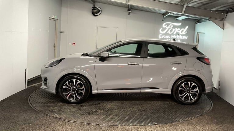 2022 Ford Puma 1.0 EcoBoost Hybrid mHEV ST-Line 5dr Hatchback Petrol Manual