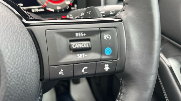 2021 Nissan Qashqai 1.3 DiG-T MH 158 Premiere Edition 5dr Xtronic Petrol Hatchback Hatchback Petr...