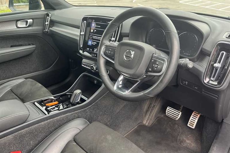 2021 Volvo XC40 2.0 B4 MHEV R-Design SUV 5dr Petrol Hybrid Auto Euro 6 (s/s) (197 ps) SUV Hybrid ...