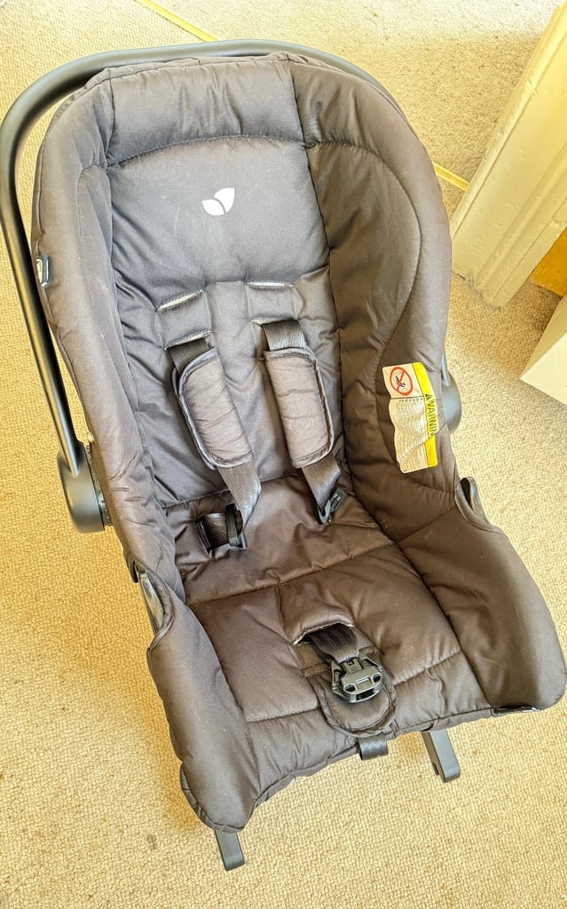 image for Joie i-Juva car seat 0+ with i-Base isofix base