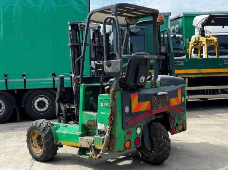 2014 MOFFETT M5 25.3 