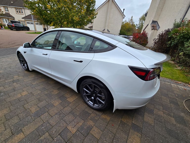 2021 Tesla Model 3 Dual Motor Long Range AWD