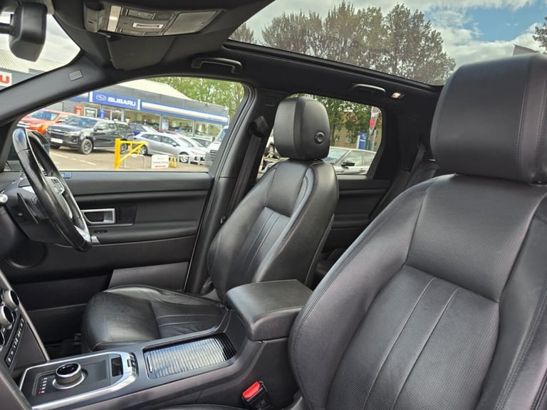2018 Land Rover Discovery Sport 2.0 TD4 Landmark SUV 5dr Diesel Auto 4WD Euro 6 (s/s) (180 ps) ES...