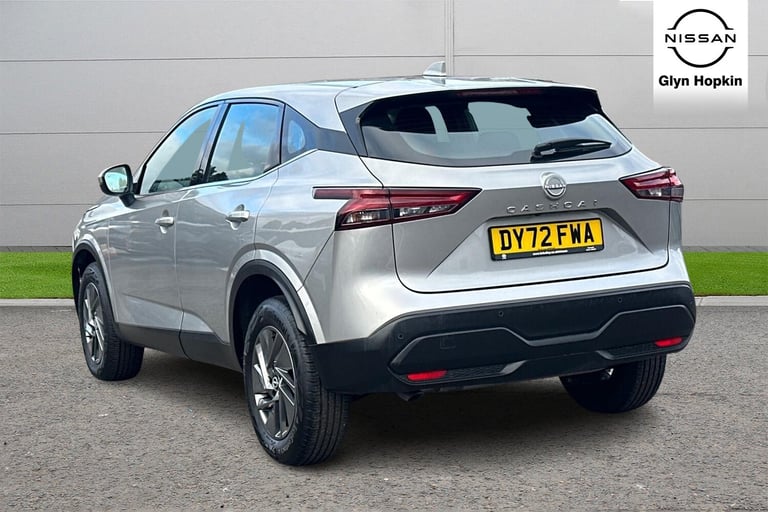 2022 Nissan Qashqai 1.3 DiG-T MH 158 Acenta Premium 5dr Xtronic Hatchback Petrol Automatic
