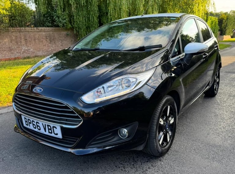 2016 (66) FORD FIESTA 1.0T ZETEC BLACK EDITION AUTUMN GENUINE 26,000 MILES! WOW!