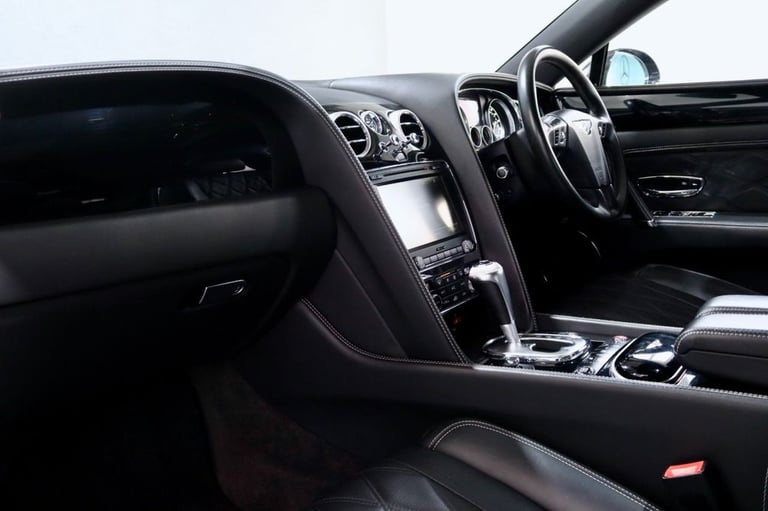 2015 Bentley Flying Spur 4.0 V8 4dr Auto SALOON PETROL Automatic