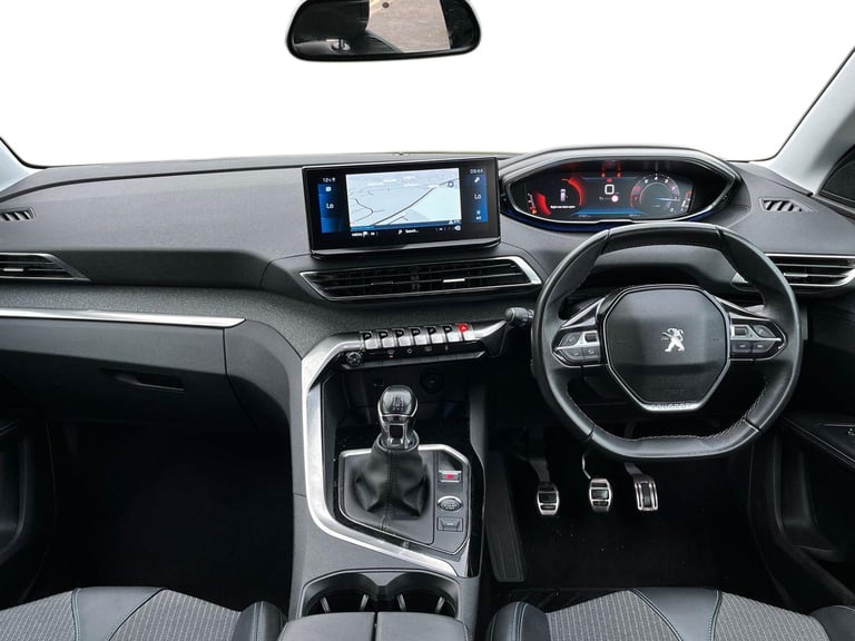  Peugeot 5008 SUV 1.2 Puretech Allure Premium  Plus Suv 5dr Petrol Manual Euro