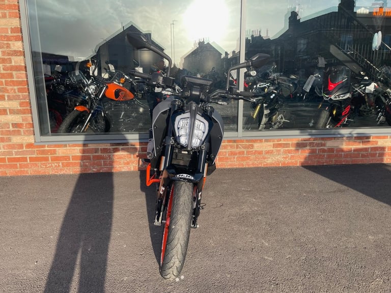 KTM 390 Duke 2021