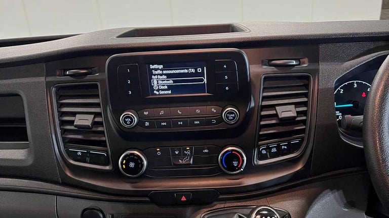 2022 Ford Transit Custom 2.0 EcoBlue 130ps Low Roof Leader Van Van Diesel Manual