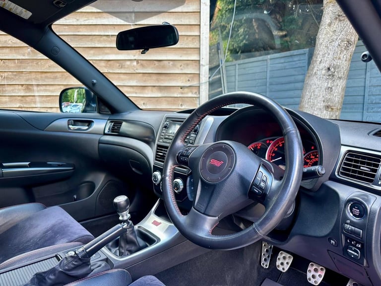 2013 Subaru WRX STI 2.5T Type UK Saloon 4dr Petrol Manual 4WD Euro 5 (300 ps) Saloon Petrol Manual