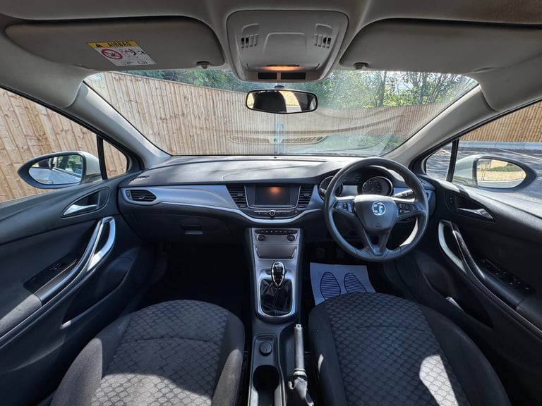 2017 Vauxhall Astra 1.6 CDTi 16V 136 Design 5dr ESTATE Diesel Manual