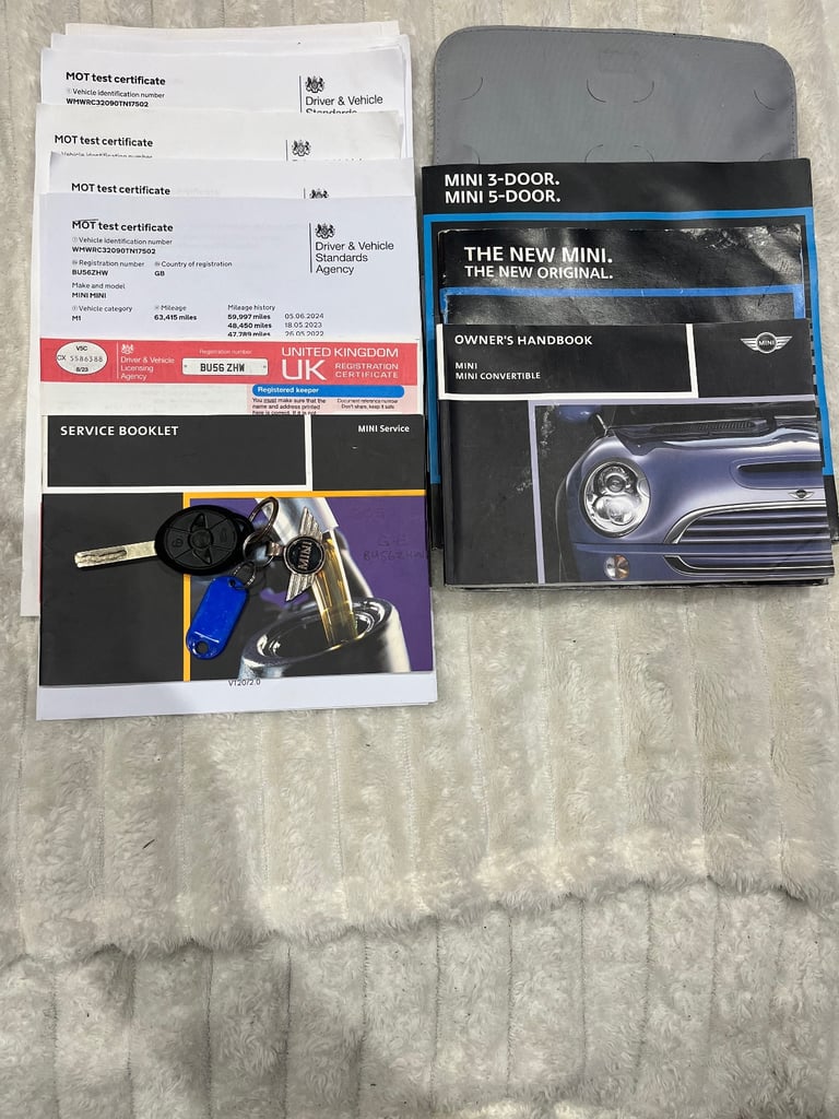 Mini Cooper 1.6 petrol 65000 miles full service history V.G.C £1650.