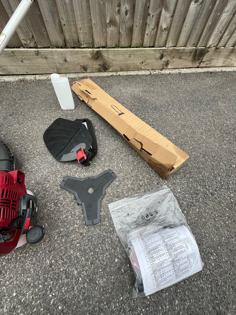 Mount field MM2605- 5 in 1 multi tool 