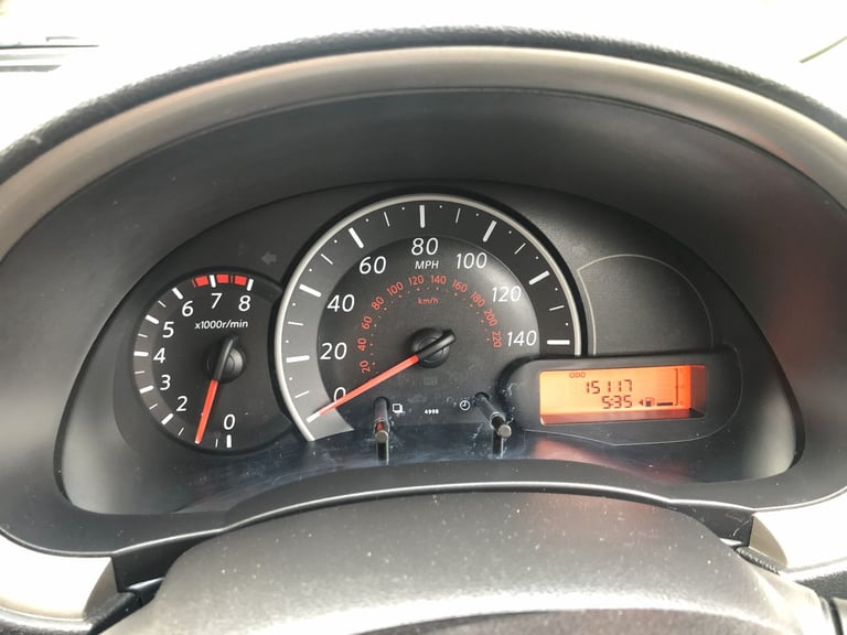 NISSAN MICRA 1.2 ACENTA (ONE LADY OWNER WITH 15000 MILES)