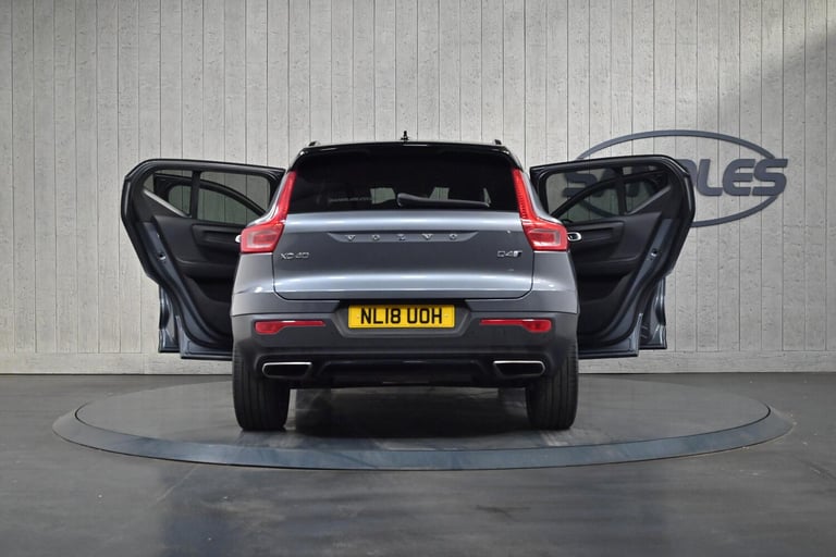 2018 Volvo XC40 2.0 D4 R-Design Pro Auto AWD Euro 6 (s/s) 5dr ESTATE Diesel Automatic