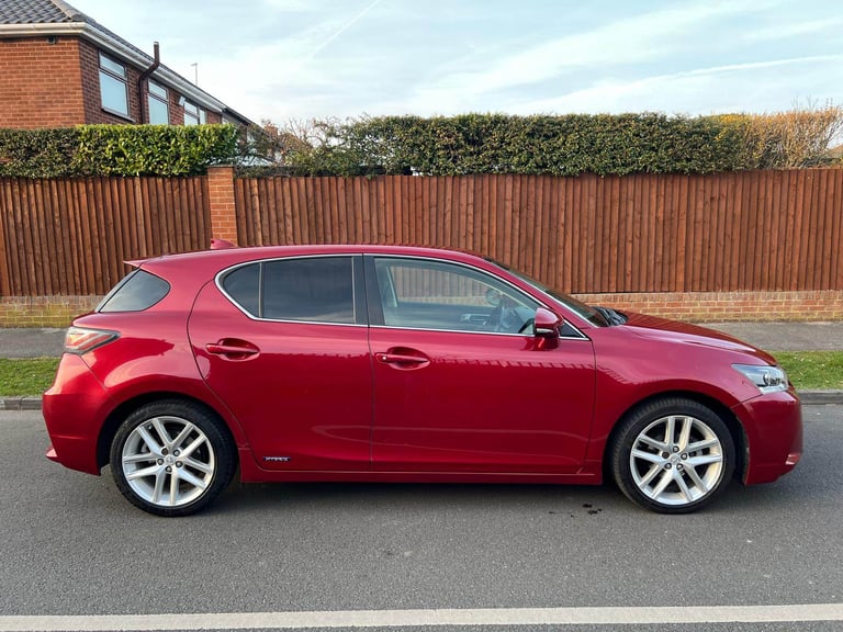 image for 2015 Lexus CT200h hybrid automatic 5 door