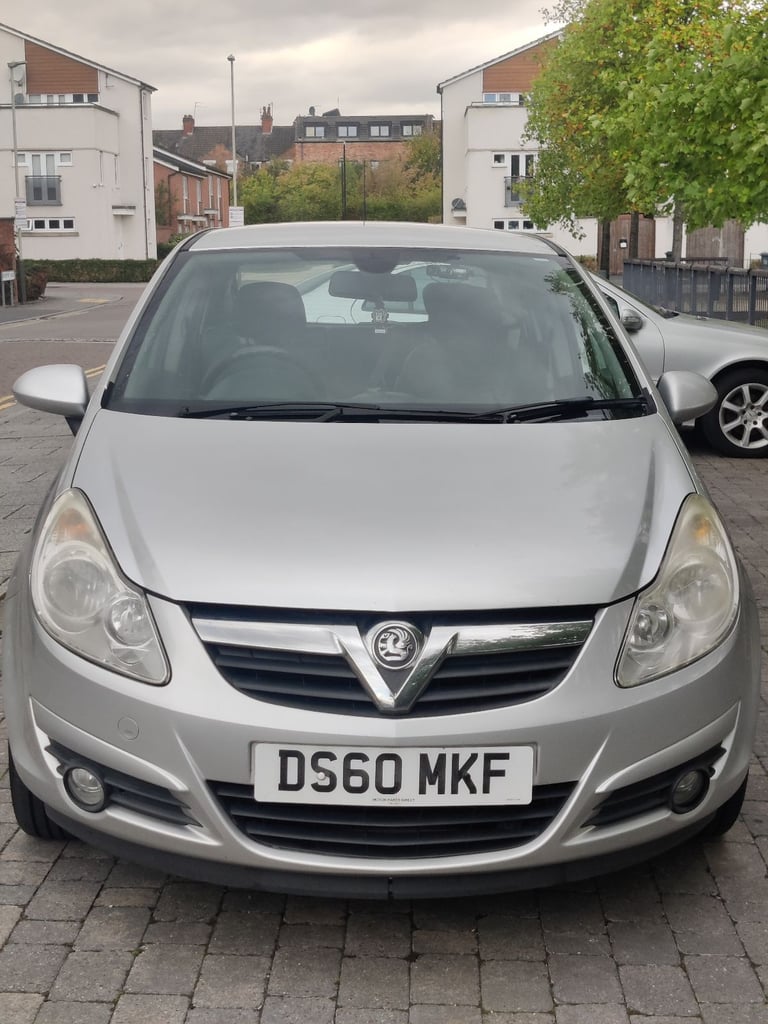 Vauxhall, CORSA, 1.4 Petrol Hatchback, 2010, Manual, 1398 (cc),5 doors - Image 5