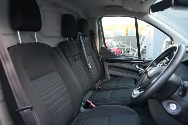 2022 Ford Transit Custom 2.0 280 EcoBlue Limited Panel Van 5dr Diesel Manual L1 H1 Euro 6 (s/s) (...