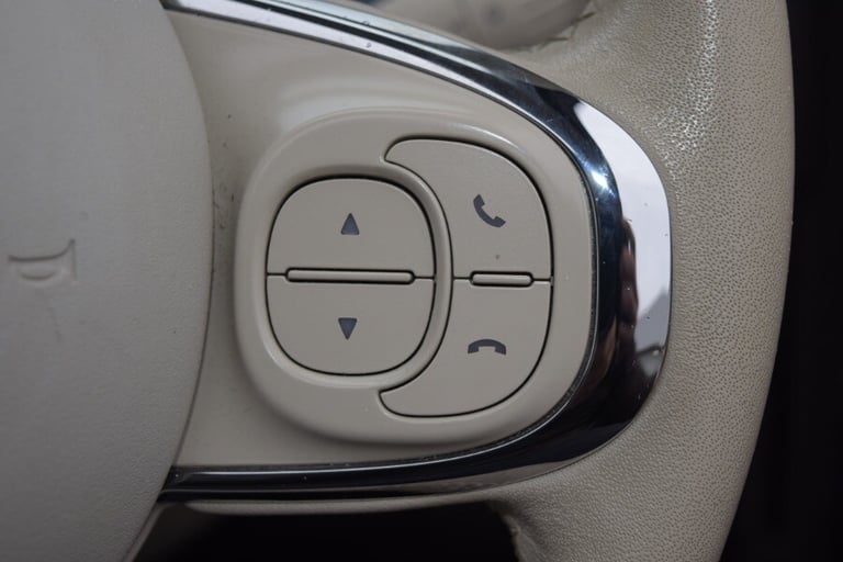  Fiat 500 1.2 Lounge Petrol