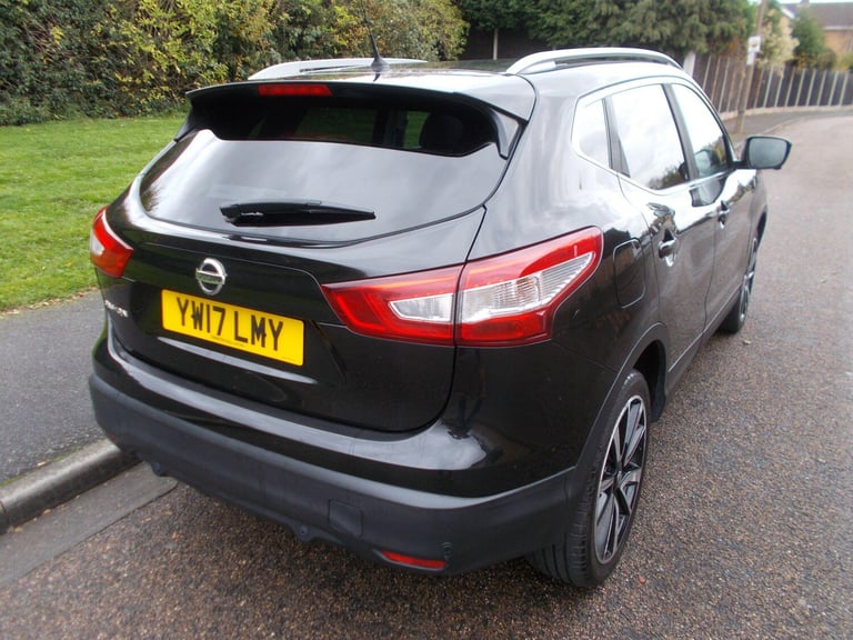 2017 Nissan Qashqai 1.5 dCi Tekna 2WD Euro 6 (s/s) 5dr HATCHBACK Diesel Manual