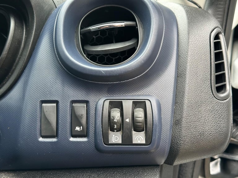 2018 Vauxhall Vivaro 1.6 CDTi 2900 L1 H1 Euro 6 (s/s) 5dr PANEL VAN Diesel Manual