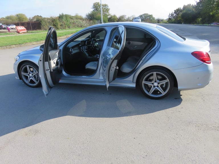  Mercedes-Benz C-Class 2.1 C220 BlueTEC AMG Line G-Tronic+ Euro 6 (s/s) 4dr Diesel Automatic