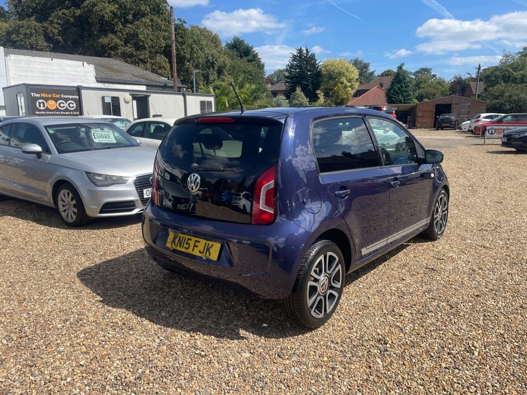 2015 Volkswagen up! 1.0 Club Up 5dr HATCHBACK Petrol Manual