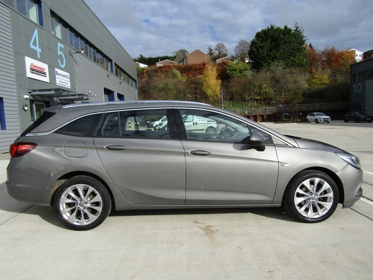 2017 Vauxhall Astra (OPEL) 1.6 CDTi SPORTS TOURER+ EURO 6 (s/s) DIESEL LEFT HAND DRIVE Estate Die...