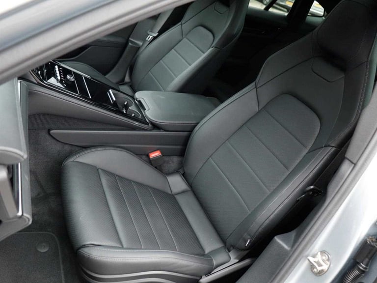 2025 Porsche Panamera Hatchback 2.9 V6 4 E-Hybrid 5dr PDK Hatchback Plug-In Hy Automatic