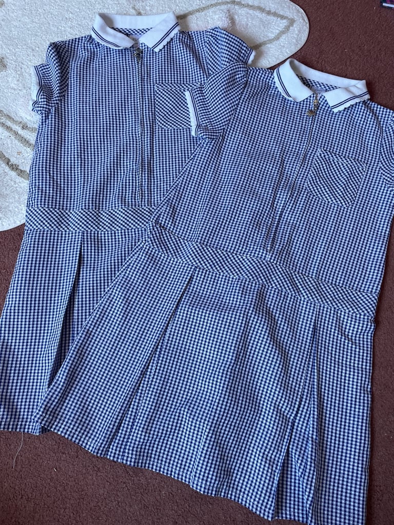 School clothes age 6-7