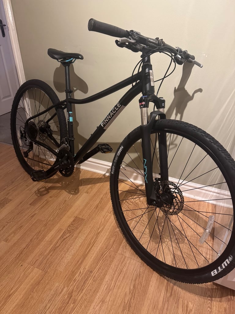 image for Pinnacle cobalt 3 unisex hybrid bike