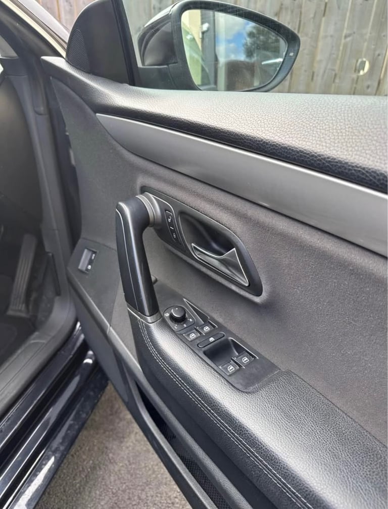 Volkswagen Passat CC  2009