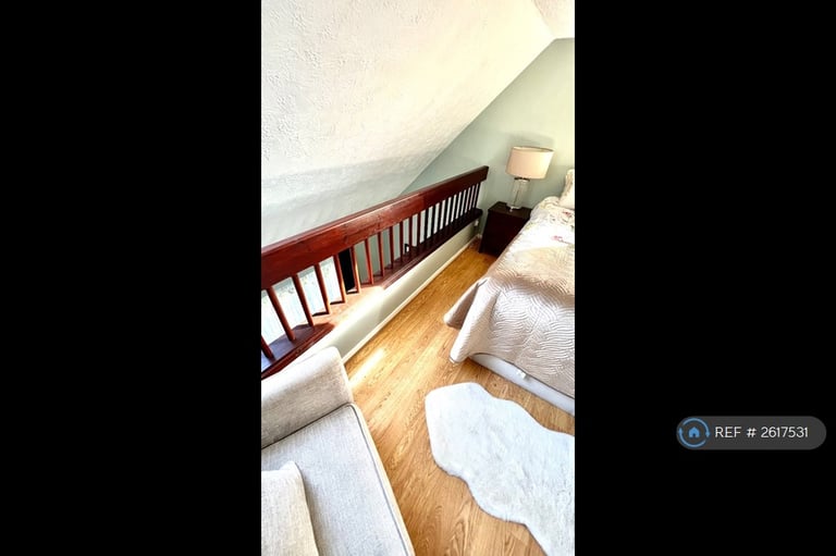 2 bedroom house in Ladygrove Drive, Guildford, GU4 (2 bed) (#2617531)