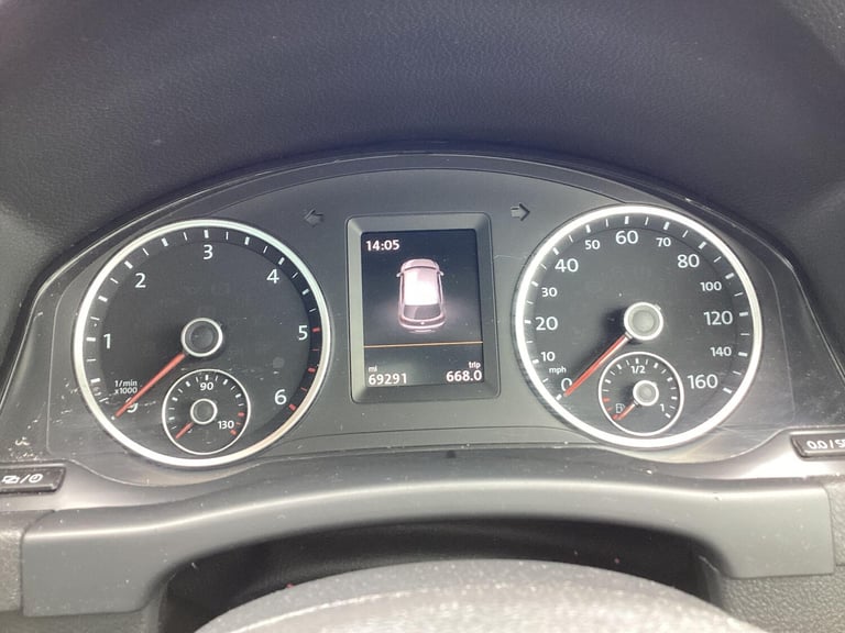 2014 Volkswagen Tiguan 2.0 TDI BlueMotion Tech Match 2WD Euro 5 (s/s) 5dr ESTATE Diesel Manual