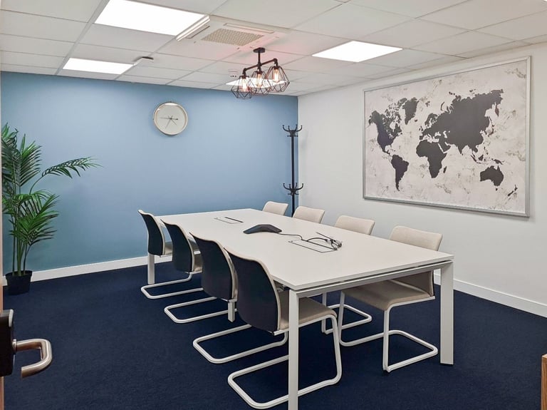 Leeds - LS1 2JP, Access to professional office space for 5 people in HQ Yorkshire Bank Chambers