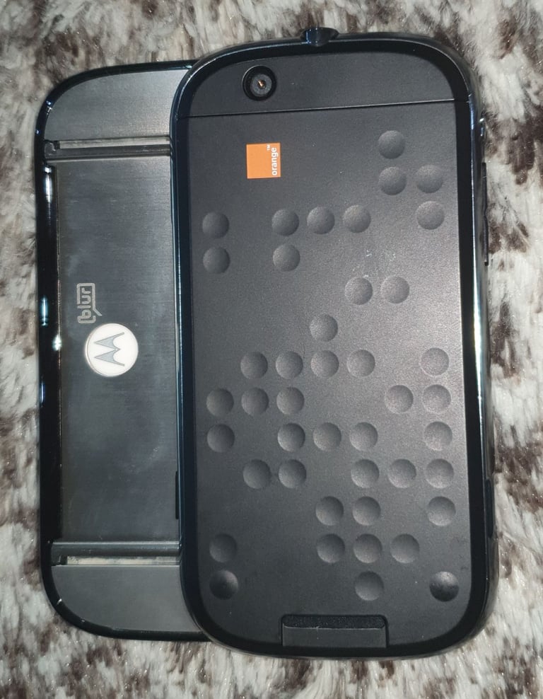 MOTOROLA Cliq Dext Slide Smartphone Mobile Phone Android QWERTY Keyboard WORKING