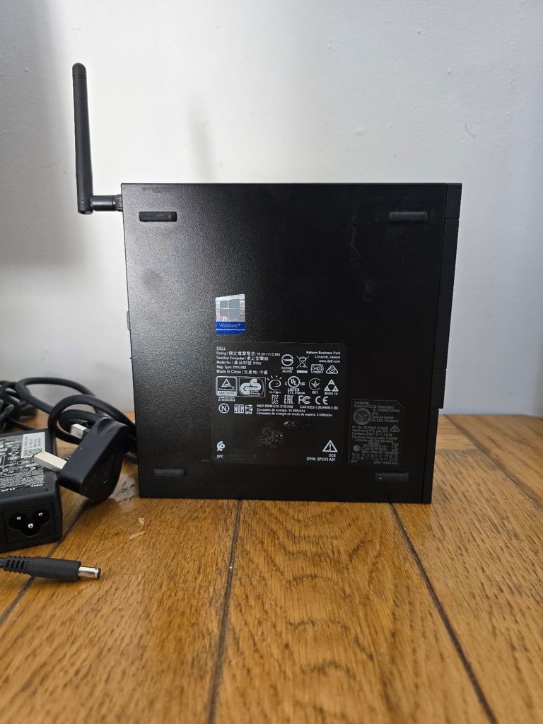 Dell Core i5 PC Complete setup 16GB DDR4 RAM 256GB Nvme 1TB HDD WIN 11 pro Desktop 20" led Monitor